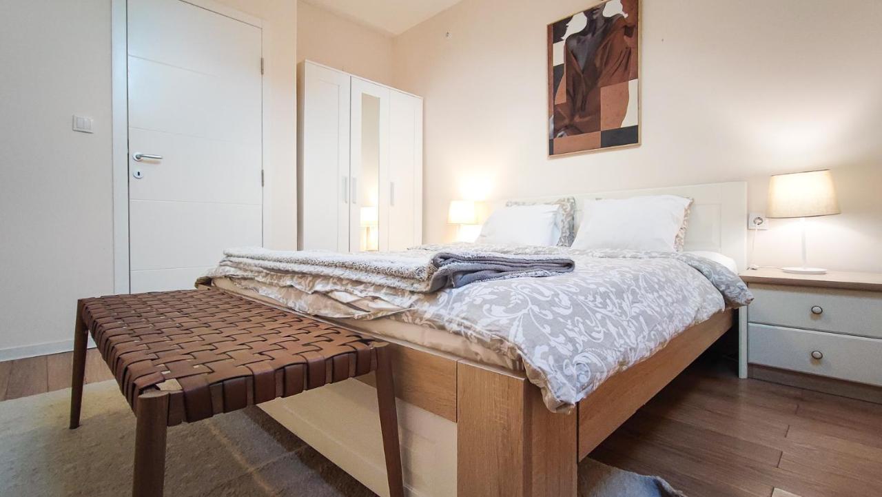 Filinhome Papa Suite 2 Нови-Сад Экстерьер фото